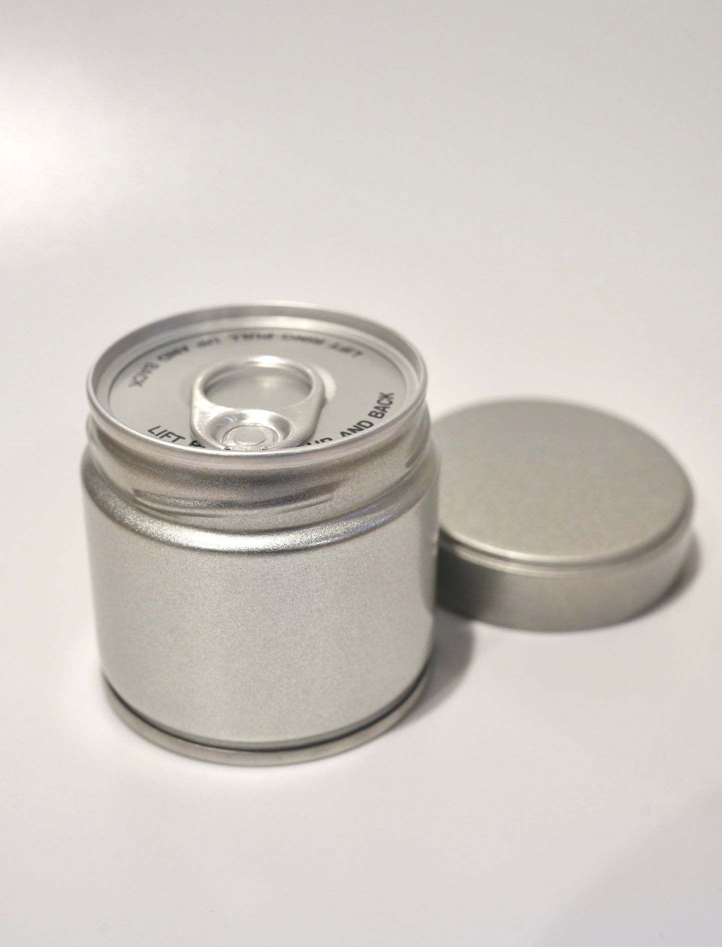 Yame Matcha S(30g)– 50 tins/Customizable Can – (No label included – Please provide your own label/sticker)